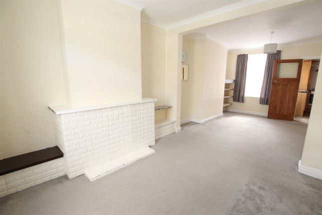 5, Lower Hester Street, Northampton photo 3