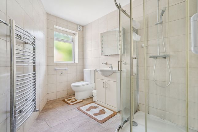 14, Rickmansworth Road, Pinner photo 4