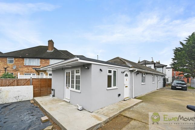 Rcewemove- 153A Sutton Lane- Exterior 3 (1)