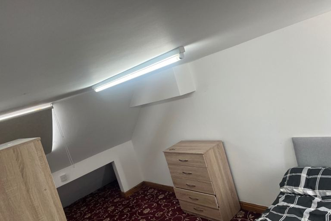 35, Highfield Road, Birmingham photo 4