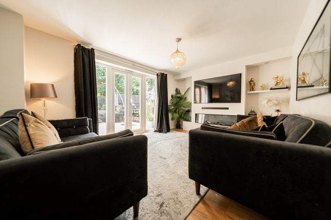 18 Percival Way, Leicester photo 4