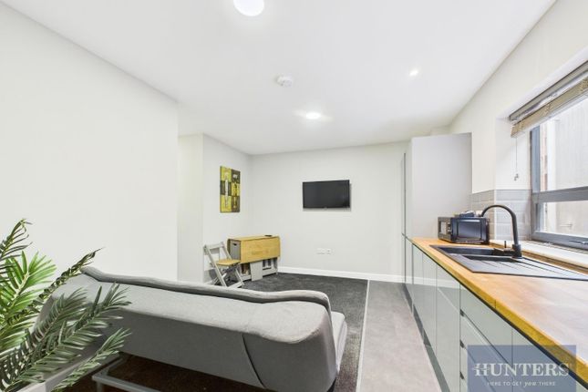 Kitchen / Living Room