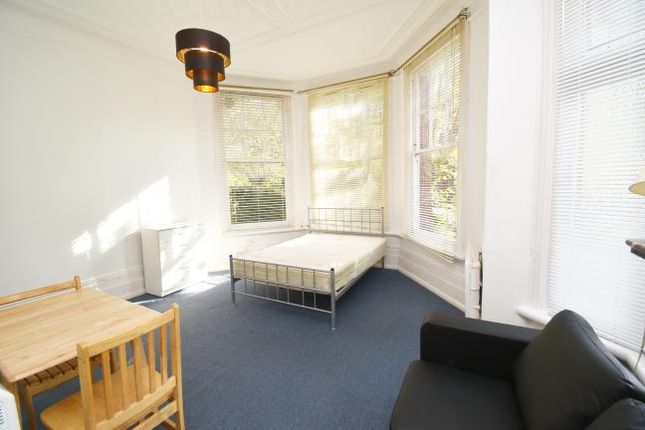 Thumbnail Studio to rent in Church Crescent, Muswell Hill