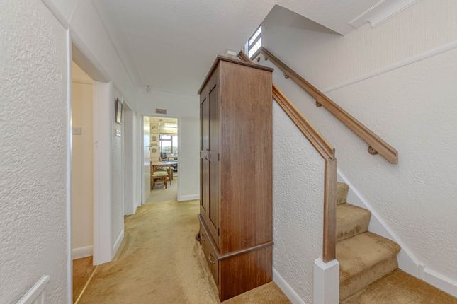 68 Chell Green Avenue, Stoke-On-Trent photo 3