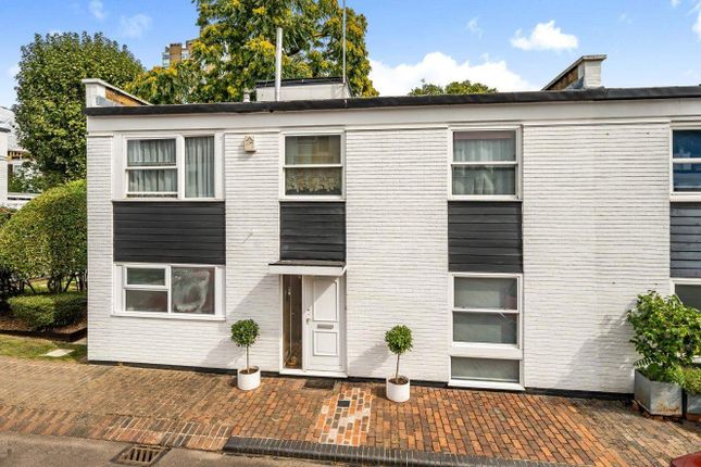 Thumbnail End terrace house for sale in Quickswood, London