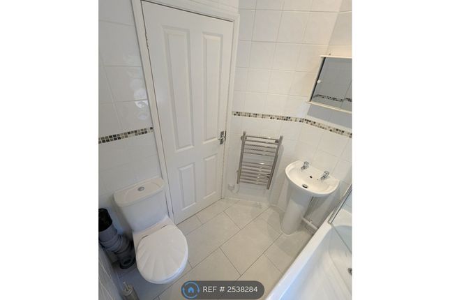 En Suite 1