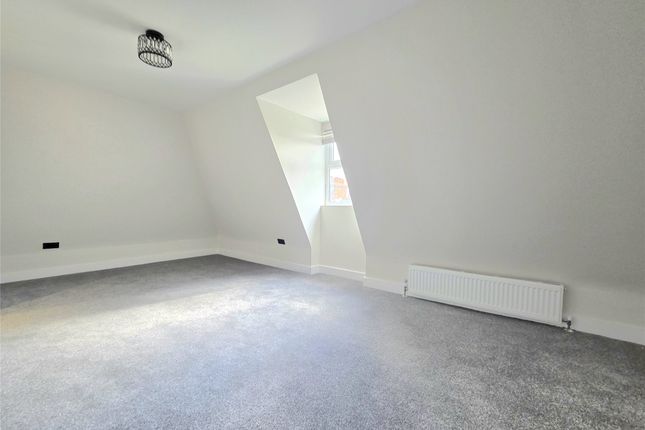 Flat 5, 6–8,, Victoria Road, Kent photo 3