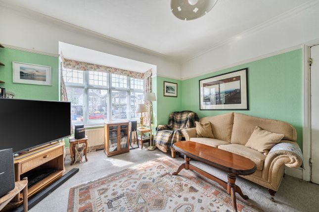 113, Court Lane, London photo 4