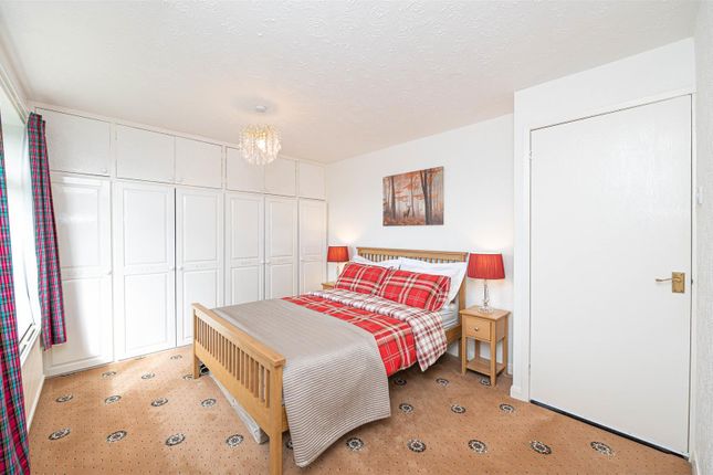22Harveyavenue_044.Jpg