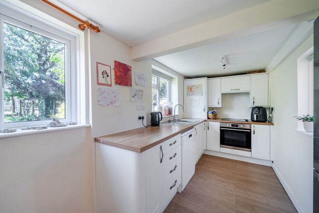 Hazelwood Cottage, Balmer Lawn Road, Brockenhurst photo 2
