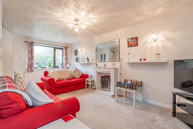 165, Carr Lane, Chorley photo 2
