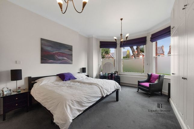 Flat 1,208, Walm Lane, London photo 4