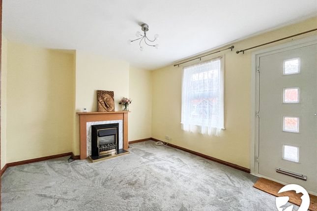 16, Cellar Hill, Sittingbourne photo 2