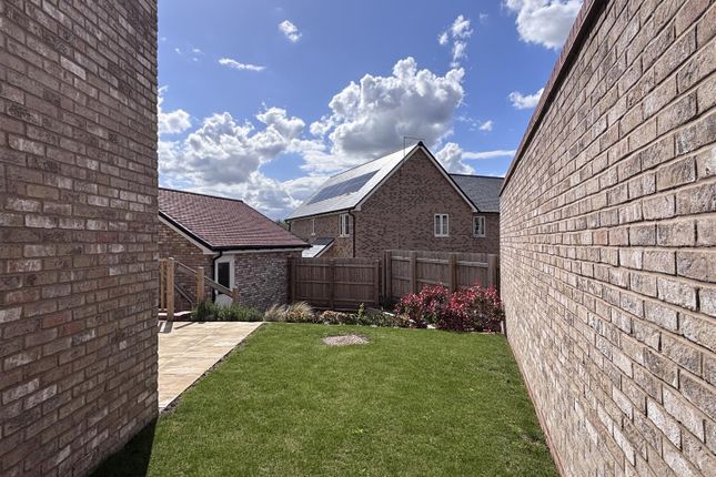 Plot 33 Poppyfields, Bartlow Road, Linton photo 4