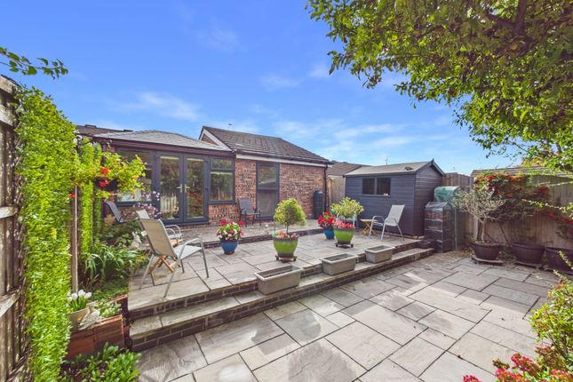 15 Almond Court, Liverpool photo 2