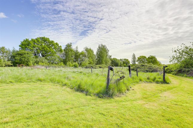 Land for sale in Clover Leaf Farm, Moor Lane, Aston-On-Trent, Derbyshire