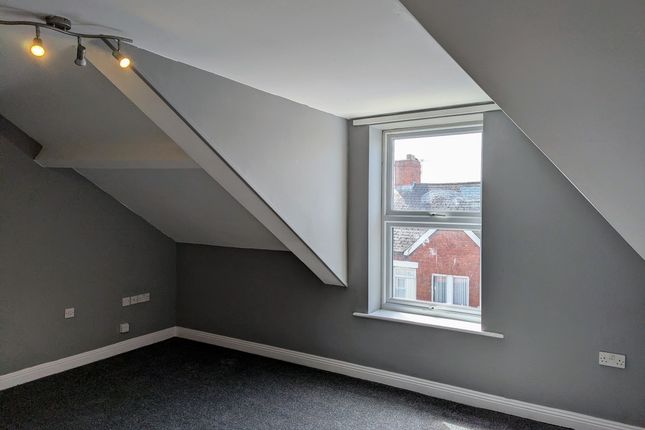 9B, High Market, Ashington photo 3