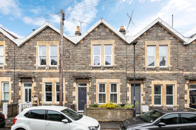 71 Hungerford Road-14 Edit.Jpg