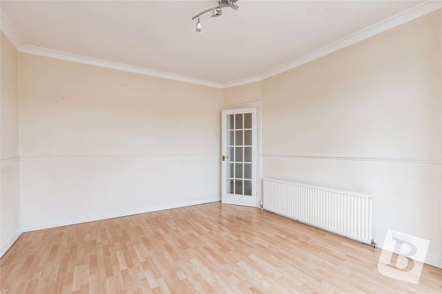 165a, North Street, Romford photo 4