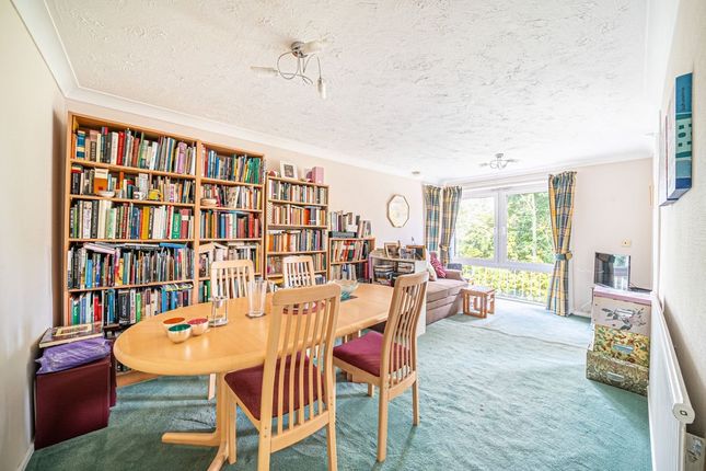 Weyhill Road Andover Hampshire photo 5