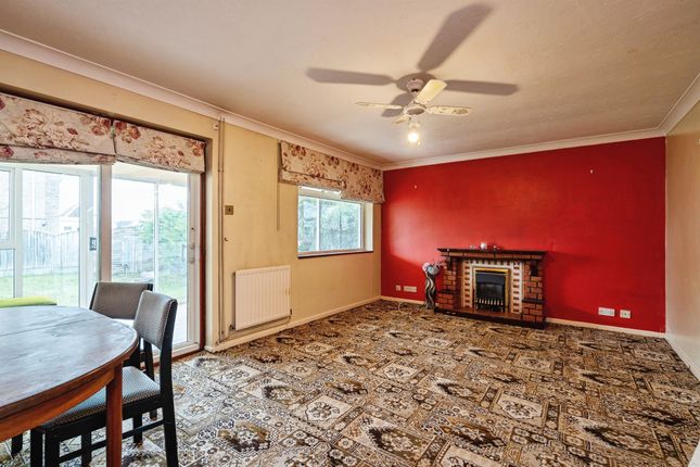 9, St. Leonards Close, Diss photo 2