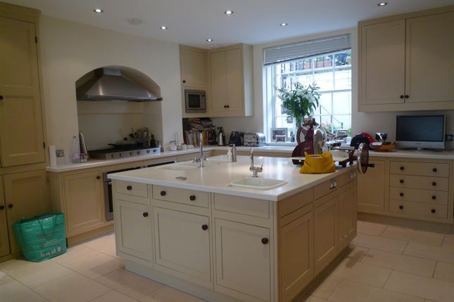 1, St Mark's Crescent, Primrose Hill photo 3