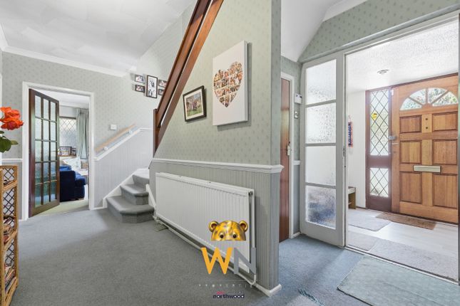 73, Rayleigh Road, Brentwood photo 4
