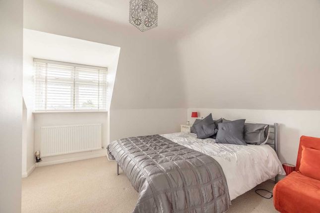 Detached house for sale in St Marks Crescent, Maidenhead