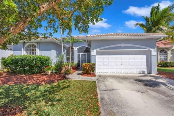 Thumbnail Property for sale in 2405 Se 5th Ct, Homestead, Florida, 33033, United States Of America