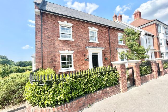 4-bed house on 43, Southfield Drive, Yeovil, £450,000