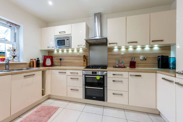 Thumbnail End terrace house to rent in Westmount Close, Worcester Park
