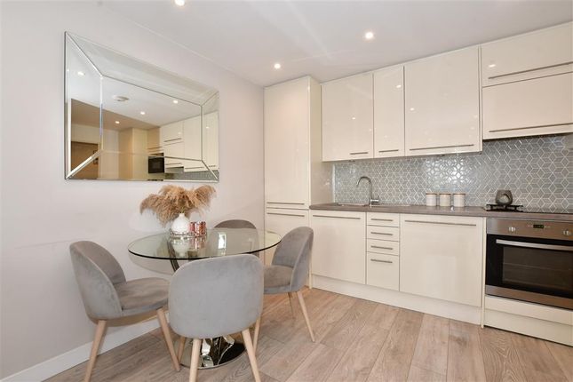Flat for sale in London Road, Sutton, Surrey