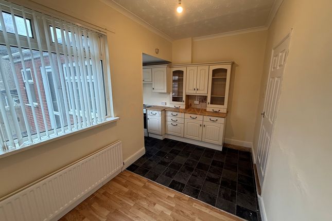7 George Street, Ferryhill photo 3