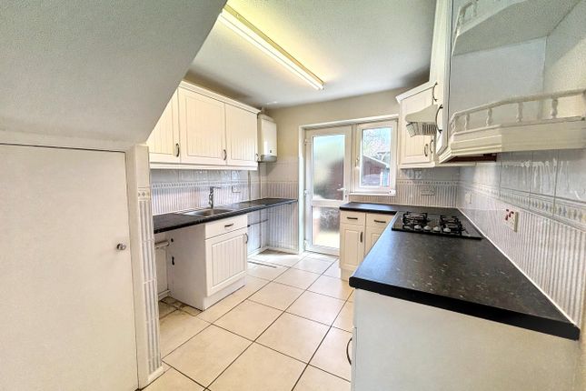 6, Paddock Close, Bexhill-on-Sea photo 3