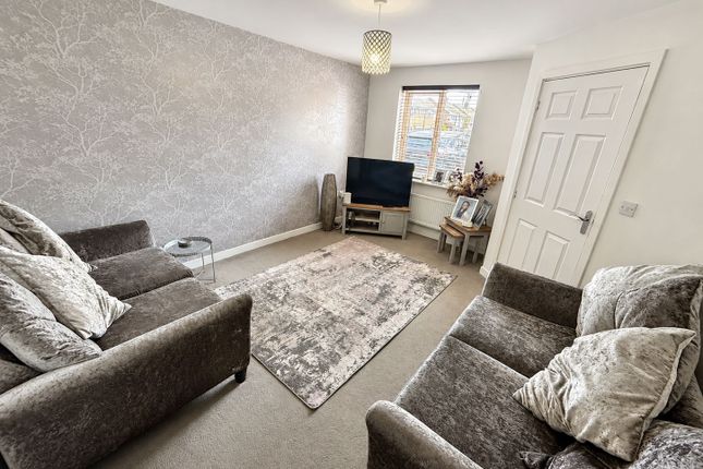 2A, Swainston Close, Middlesbrough photo 3