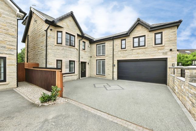 43, Printers Drive, Stockport photo 3