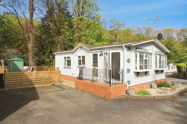 2-bed caravan on 17, Hampton Loade Park Homes, Bridgnorth, £145,000