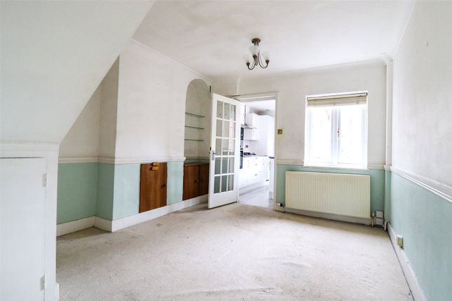 155, Albert Street, Hampshire photo 5