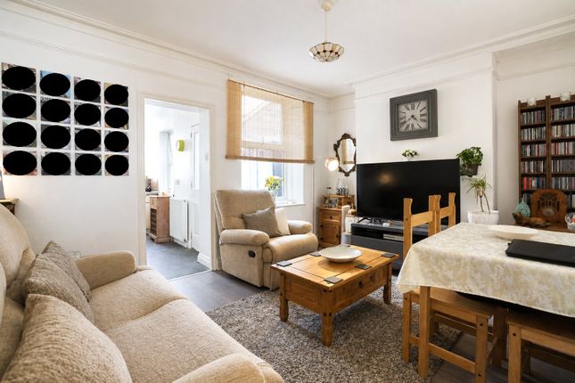 4, Trafalgar Place, Bideford photo 2