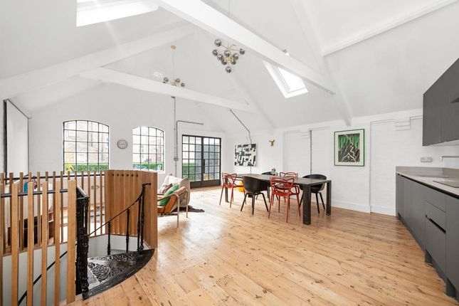 Thumbnail Terraced house for sale in Nettlefold Place, West Norwood, London