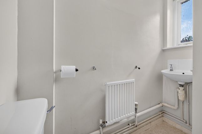 Martin Way, Letchworth Garden City photo 4