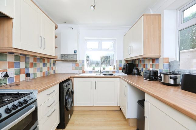 133, Queenborough Road, Sheerness photo 4