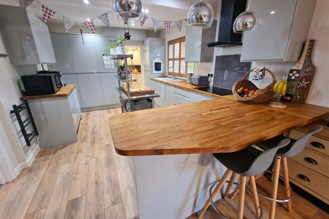 45, Deer Park Crescent, Tavistock photo 3