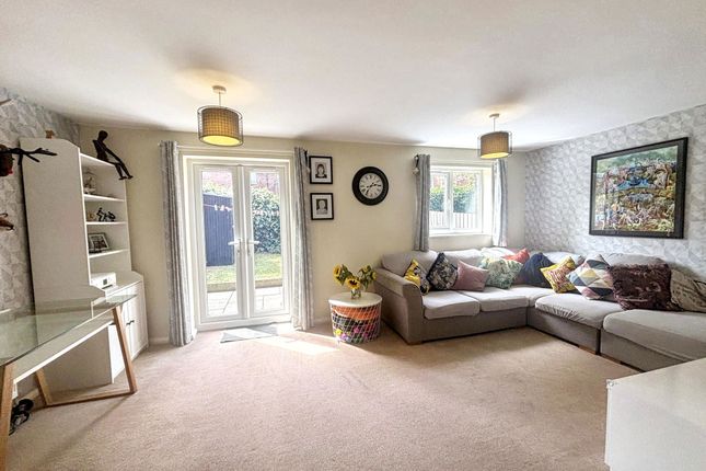 4, Marleen Court, Newcastle upon Tyne photo 3