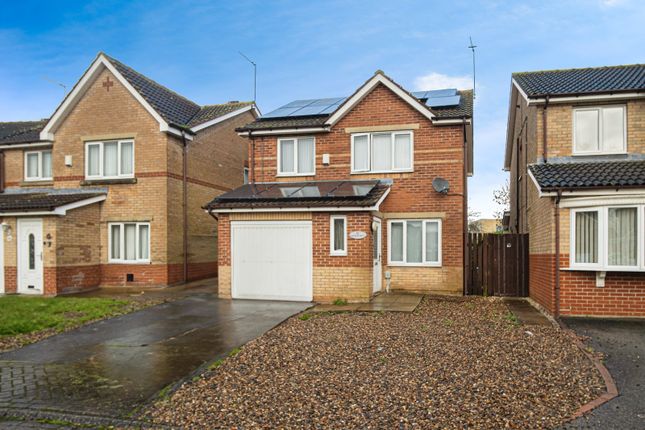 Thumbnail Detached house to rent in Parnham Drive, Kingswood, Hull, East Yorkshire