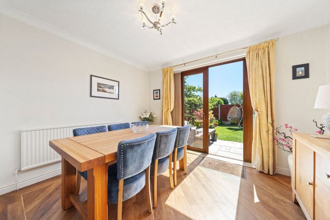 3 Kinross Avenue, Wigan photo 3