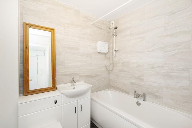 73 Seacole House, 1112, Harrow Road, College Park photo 4