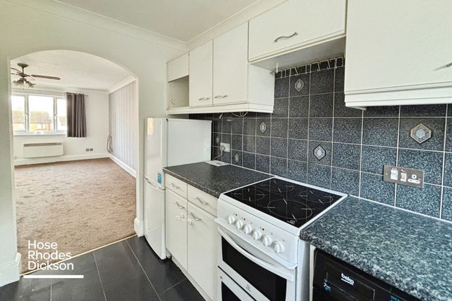 10, The Warren, Isle of Wight photo 4