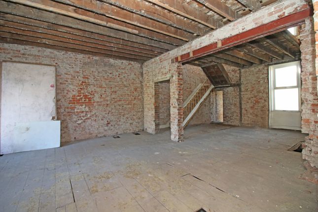 5-7, St Peters Place, Fleetwood photo 3