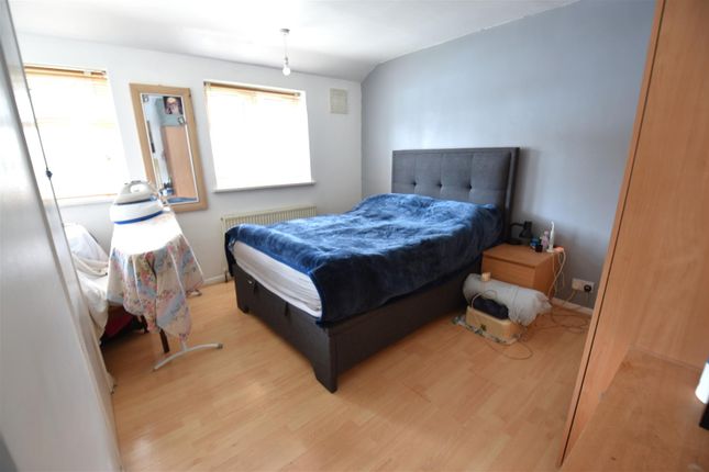 Terraced house for sale in Holly Hill Road, Erith